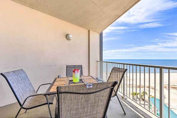 Biloxi Vacation Rental | 3BR | 3BA | Step-Free Access Via Elevator | 2,160 Sq Ft