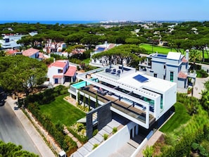 Luxury 4 Bedroom Villa in Vale do Lobo - 3