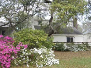 This beautiful home located on S. Middleton Avenue is 1/4 mile to the beach.