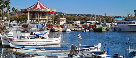 Port de Bandol et les pointus