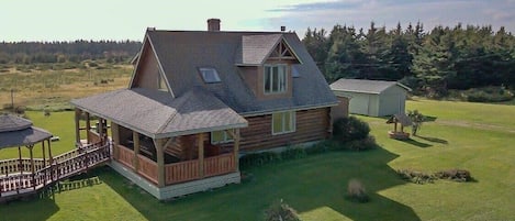 Welcome to the Log Beach House by the Ocean!