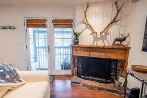 Electric Fireplace