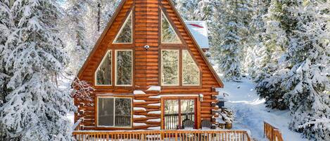 Duck Creek Village Vacation Rental | 3BR | 2BA | Stairs Required | 1,562 Sq Ft