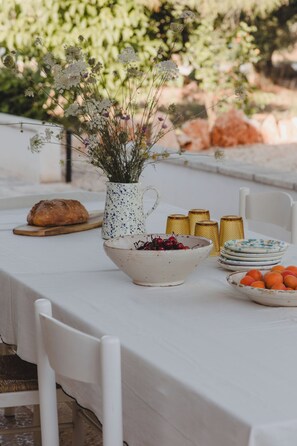 Outdoor dining