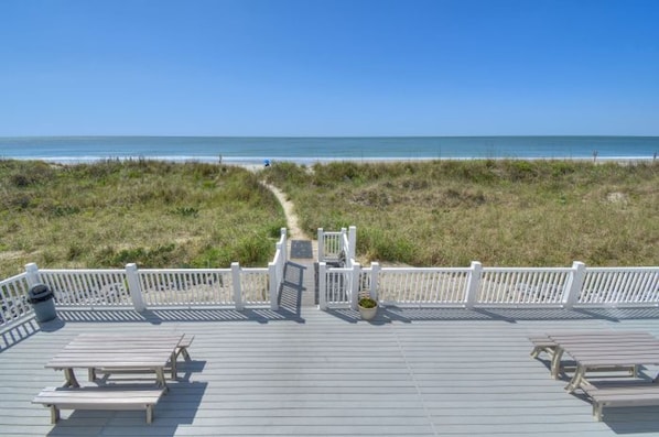 The oceanfront deck is a great place to have lunch.