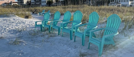 Beach front delight in these adirondacks just a short walk away