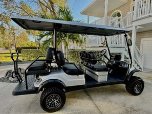 Six passenger golf cart