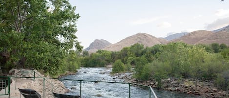 The Lookout House is the best spot on the Kern River. A private waterfront resort.