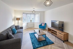 Redsky House, Whitby - Host & Stay