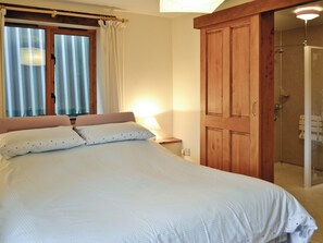 Double bedroom | Crowbeare Farm - Torridge, Great Torrington