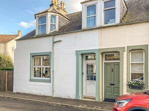 Exterior | Maisie Cottage, St Monans, near Anstruther