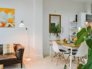 Open plan living space | Ouse Retreat, York