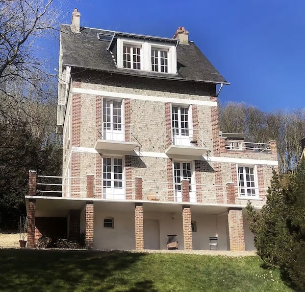 Extérieur