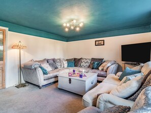 Living room | Horseshoes House, Saham Toney
