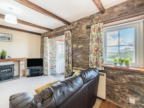 Living area | Bay View - Coastal Cottages, Saundersfoot