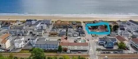 Aerial view - located 3 houses from the beach 