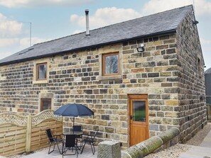 Exterior | 2 The Calf Pens, Loxely, near Sheffield