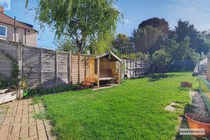 Garden (1)