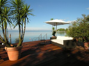 Pension am Bodensee - Adults only, (Kressbronn a. B.), LHS 10250-Sonnendeck am Strand