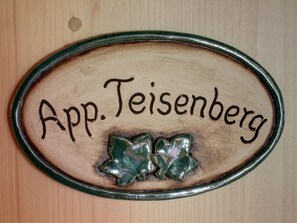 Ferienwohnung Teisenberg für 2 Personen mit Balkon, 45 qm, n.k.-Appartement Teisenberg