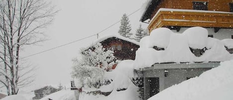 Parkplatz im Winter