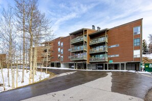 New Lamertine Condos exterior.