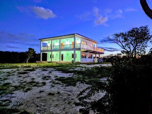 Welcome to Sephora House, a brand new estate home one mile from world-famous Surfer’s Beach.