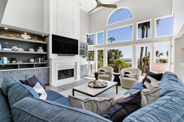 10 Ketch | Great Room - 10 Ketch | Great Room
