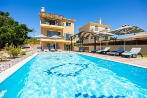 Beautiful villa with private pool and terrace with sea views