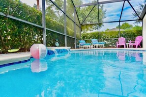 Hedge screening offering private swimming area