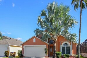 Your luxury air conditioned villa