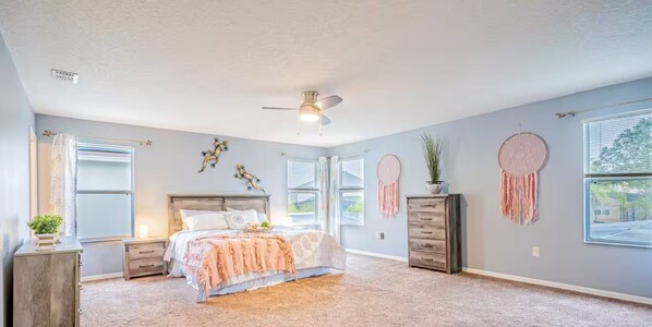 Bedroom #1 - King Bed