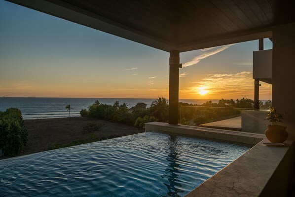 Ocean and Sunset from your private margarita pool 