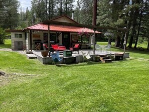 Large deck space for relaxing and outdoor dining