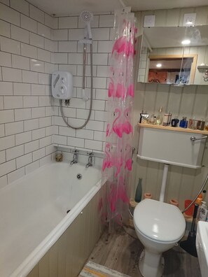 Newly Refurbed Ensuite 