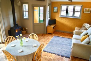 Cosy Open Plan Living & Dining With Woodburner