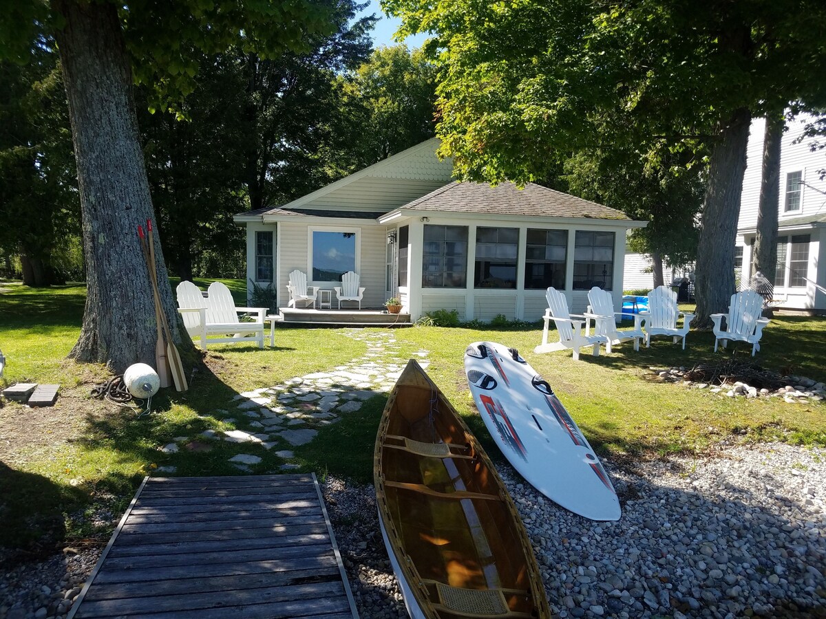 Mullett Lake, Grandview Beach Lakefront Beauty