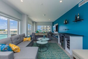 SKT_2685