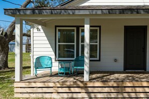 front view covered porch