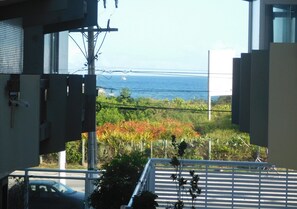 Vista da janela dos quartos e sala