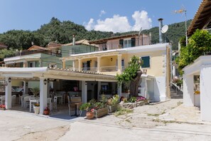 Facciata della struttura