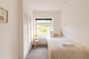Single bedroom