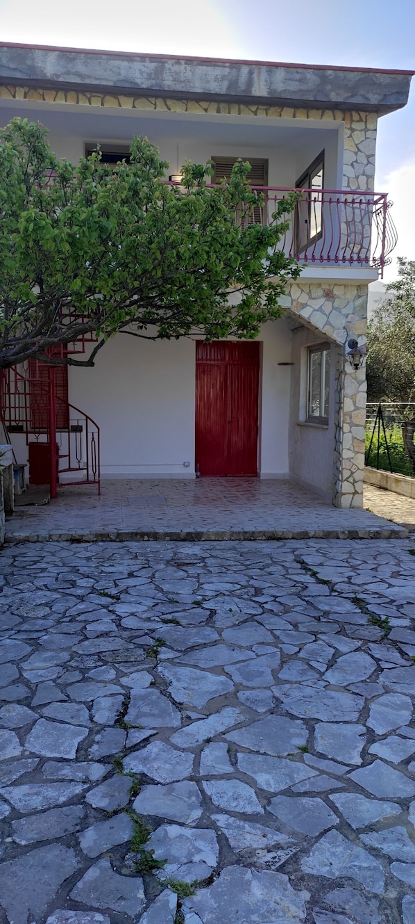 Exterior detail