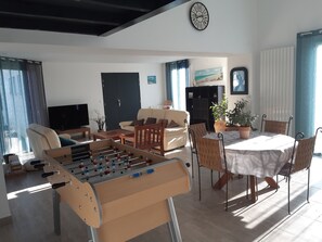 Spielezimmer