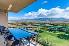 Eastern mountain view from the lanai.