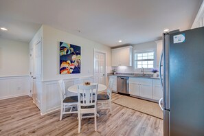 5. Sundown Dining Table and Kitchen from Beds