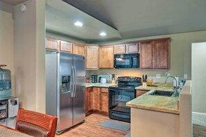 Kitchen | Fully Equipped | Blender | Coffee Maker