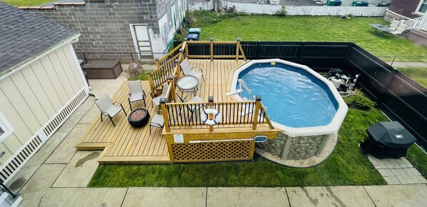 Heated pool