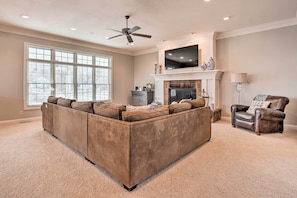 Living Room | Wood-Burning Fireplace