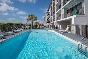Oceanfront Pool